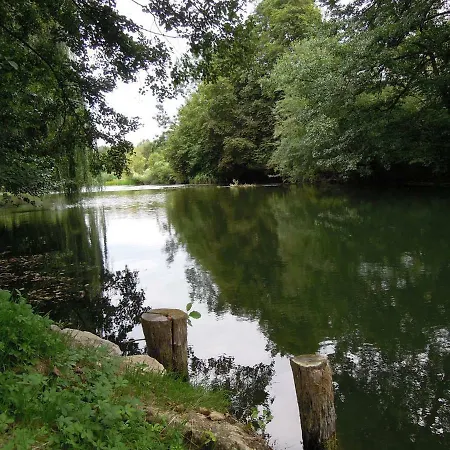 Charming House By The Beautiful River Krka *