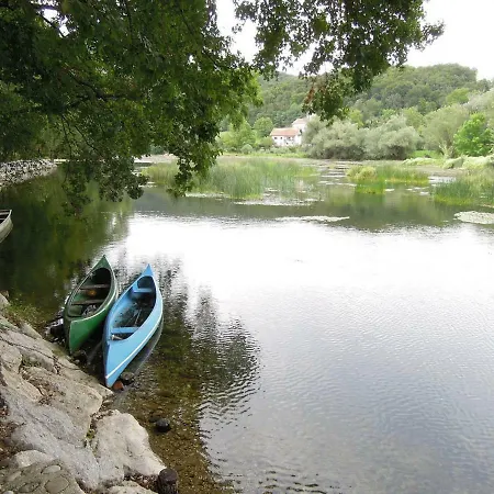 Charming House By The Beautiful River Krka Krška Vas