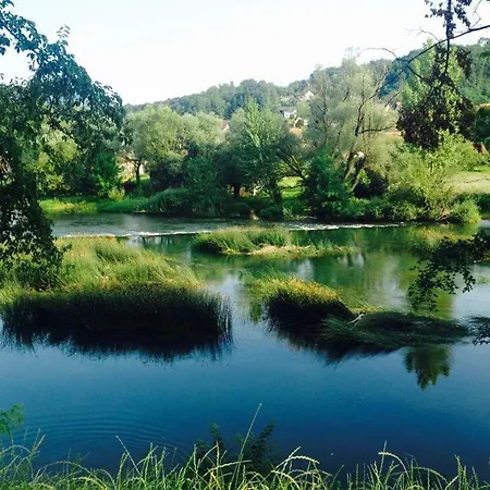 Apartamento Charming House By The Beautiful River Krka *
